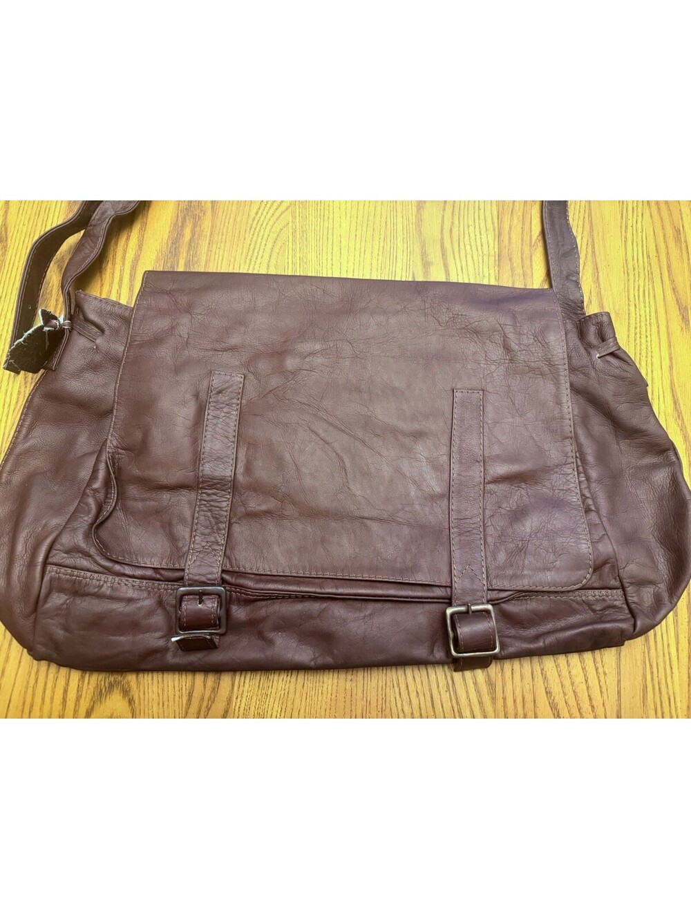 Vintage Betancourt Brown Soft Leather Crossbody Attaché Case Made In Columbia.